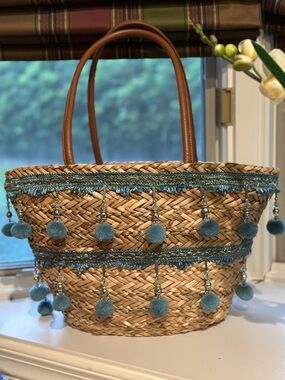 Borsa in paglia con pon pon CAMOMILLA Milano